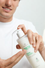 BiRetix Isorepair Creamy Cleanser (400 ml) - Крем-пенка для умывания (400 мл) — изображение 3