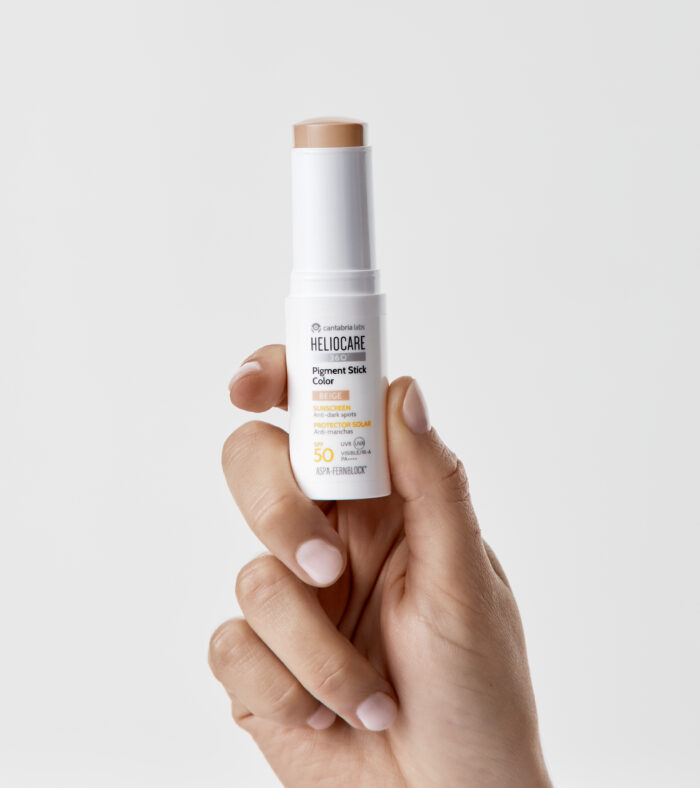 HELIOCARE Pigment Stick SPF-50 (beige) (10 g) - Тональный солнцезащитный стик (беж) SPF-50 (10 г) — изображение 3